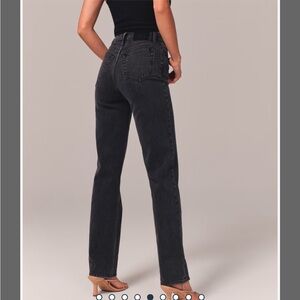 NWT The 90’s Straight Ultra High Rise